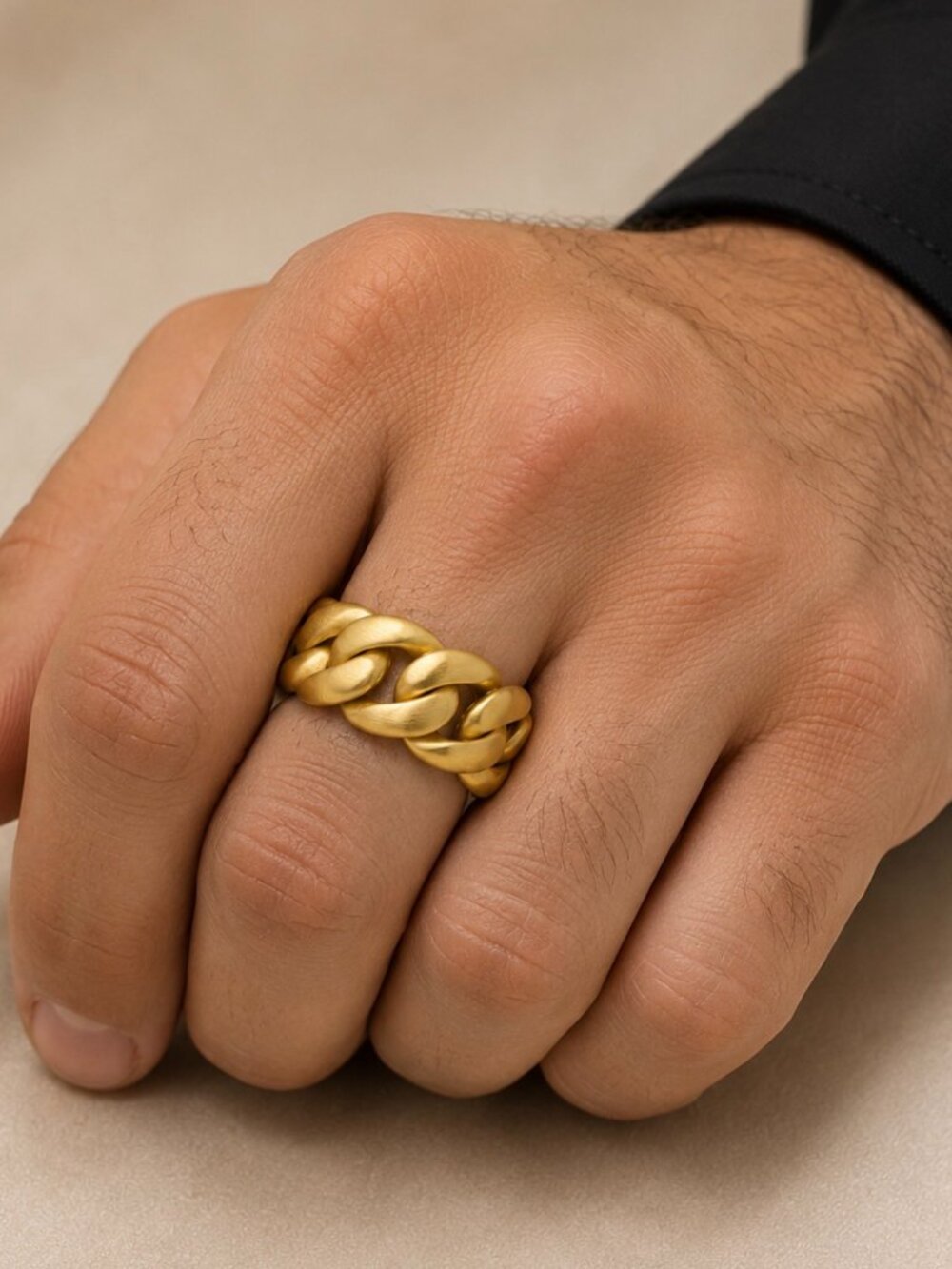 Bold Chunky Chain Band-Cuban Link Statement Ring-18K-Gold Plated- NEW!✨